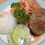 ひまわり - ミニスパバーグ８８０円１８０ｇのハンバーグとナポリタン・サラダ・フルーツ・ミニライス・デザートプリン付きで８８０円　　１１月２２日