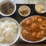 龍華園 - エビチリ定食850円