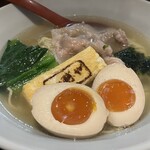 一酵や - 塩らーめん 味玉