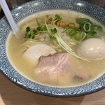 麺匠 ようすけ - 味玉 はまぐり鶏白湯そば 1,130円