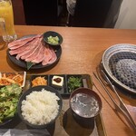 Sumibi Yakiniku Gyuu San Dou - 