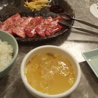 川崎名物 炭火焼肉 食道園 - 