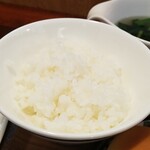 キッチン ブルー グローブ - ご飯のアップ