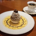 デザートカフェ長楽館 - クラッシックモンブランセット （ドリンク付 2600円）