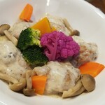 キッチン ブルー グローブ - 反対側から、紫カリフラワーが鮮やか