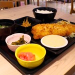 博多めんたい やまや食堂 - ジャンボたらカツ定食