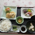 Minshuku Resutoran Tomi - とみ定食980円