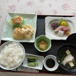 民宿・レストランとみ - とみ定食980円