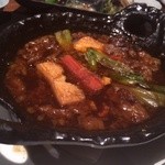 もつ吉 - 一風変わった煮込みがいい！