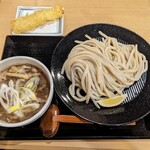 Musashino Udon Kkamitsuke Seimenten - ダブル肉汁うどんっ+中盛+イカ天。