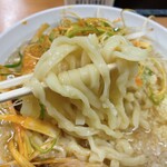 ラーメン たかはし - 平打ち麺は喉越し最高！300gは食べ応えあり！