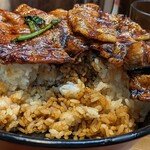 豚大学 - 豚丼 大学院(1kg) 断面図