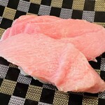 回転寿司 函館まるかつ水産 - マグロ大トロ