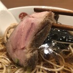 中華蕎麦 時雨 伊勢佐木長者町本店 - 低温調理チャーシュー