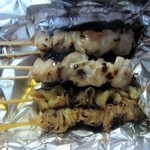 晩酌亭 - この中から数品焼き鳥を選んで焼いてもらいお持ち帰りしました。
            