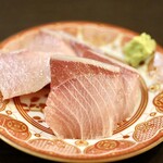 ルッカ - 常連さんから頂いたぶり刺身