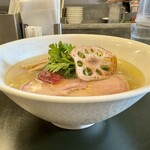 らぁ麺やまぐち - 限定「麵屋一燈」コラボ「極みしじみらぁ麺」1380円