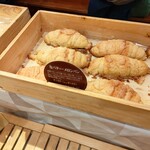 カスカード - 料理写真:こんな辛い塩メロンパンは、初めて。