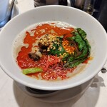 ラーメンなり屋 - 料理写真:白胡麻担々麺（中辛）