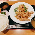 Chimuni - 豚の生姜焼き定食