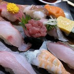 魚喜 - 握りセット　宮島　1100円　お吸い物付き