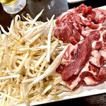 肉菜酒場 ひし喜 - ジンギスカン/ロース&ショルダー