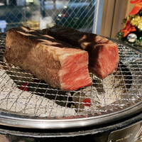 炭火和牛焼肉もうもう亭 広小路店 - ヤバいくらい美味そうな断面