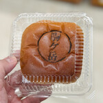 デイリーヤマザキ - 料理写真:贅沢な小倉あんぱん(ホイップ入り)☆