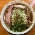 麺饗 松韻 - 【限定麺】豚くさくない味噌ラーメン(大)