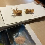 天ぷら佐藤 - 海老の頭と尻尾