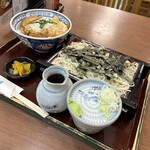 Ikkyuuan - カツ丼ともり蕎麦と海苔