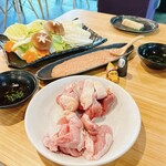 MOTSUTATSU - オリーブ地鶏水炊き(1人前) 2750円
                        ※2人前からの注文になります