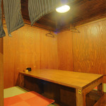 Yakitori Izakaya Tenteketen - 2階は掘りごたつ席は4名席×2、6名様個室×3、8名様個室×3！最大54名様までのご宴会可能♪