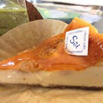 ピアッコリーナ・サイ - ゴルゴンゾーラと胡桃のチーズケーキ