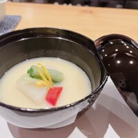 みつ林 - お椀　白味噌仕立て