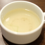 Nikukai Uno - ローストビーフ 1000円 のスープ