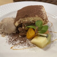ブラカリイタリア料理店 - 