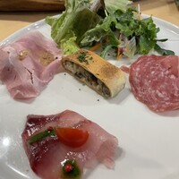 ブラカリイタリア料理店 - 