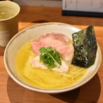 ジャパニーズ ラーメン 五感 - 