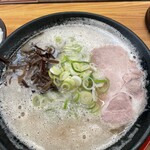 博多豚骨ラーメン 一純屋 - 元祖泡系