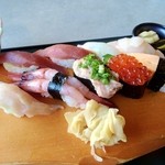 松喜 - 寿司。