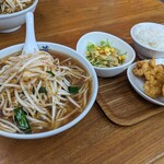 ベトコンラーメン翔華 - ベトコンらーめんとBセット