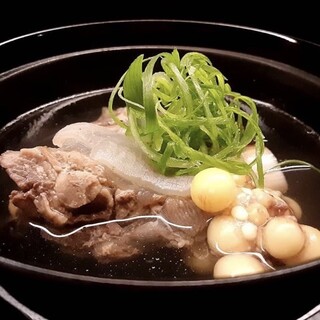 Creative kaiseki cuisine with a seasonal feel using plenty of fresh seasonal ingredients.