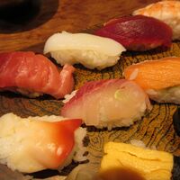 東鮨 新店 - 