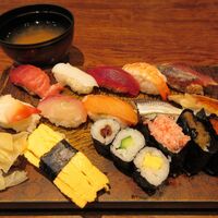 東鮨 新店 - ランチ握り14貫