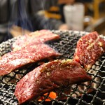 炭火焼肉ホルモンさわいし - 