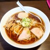 ラーメン 木曜日 - 「煮干し正油」＋ 味付け玉子(サービス) ①