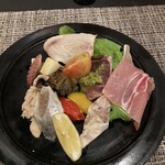 トラットリア エ ピッツェリア アミーチ - 