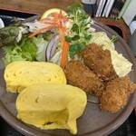 京味菜 わたつね - カキフライセット、ごろり大きなフライ三個❣️