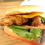 Chick-fil-A - Chick-fil-A Deluxe Sandwich w/ American